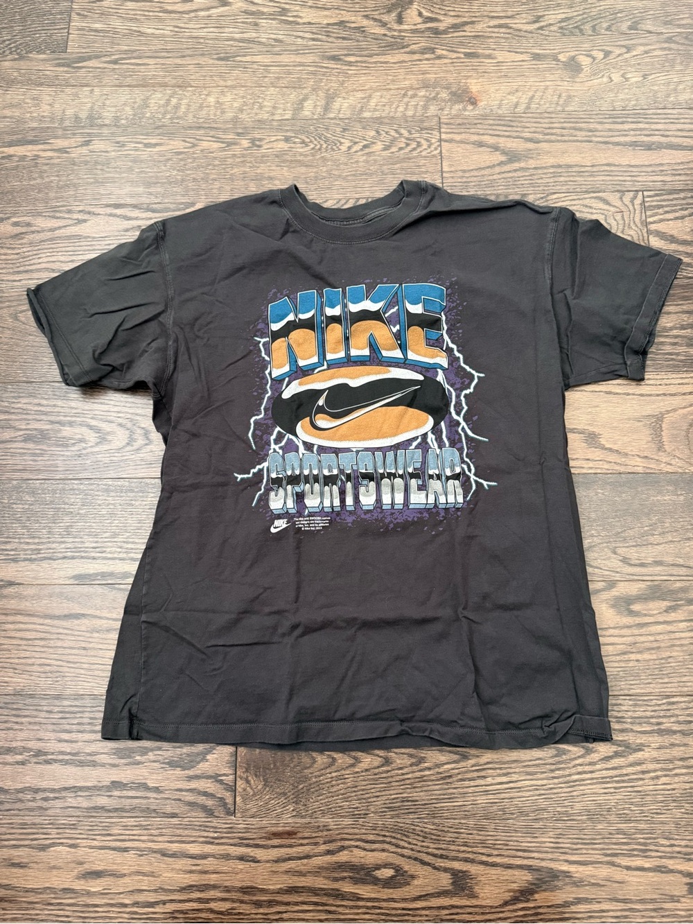 Men’s Nike shirt